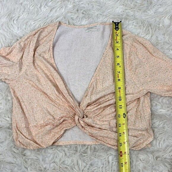 Urban Outfitters Women’s Peach Floral Twist Front Crop Top Long Sleeve Blouse M - Picture 6 of 12